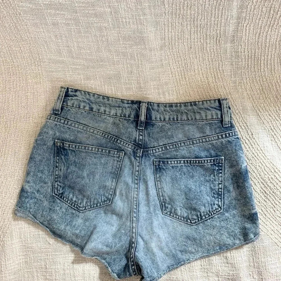 Topshop High Rise Distressed Denim Hallie Moto Shorts - Picture 6 of 8